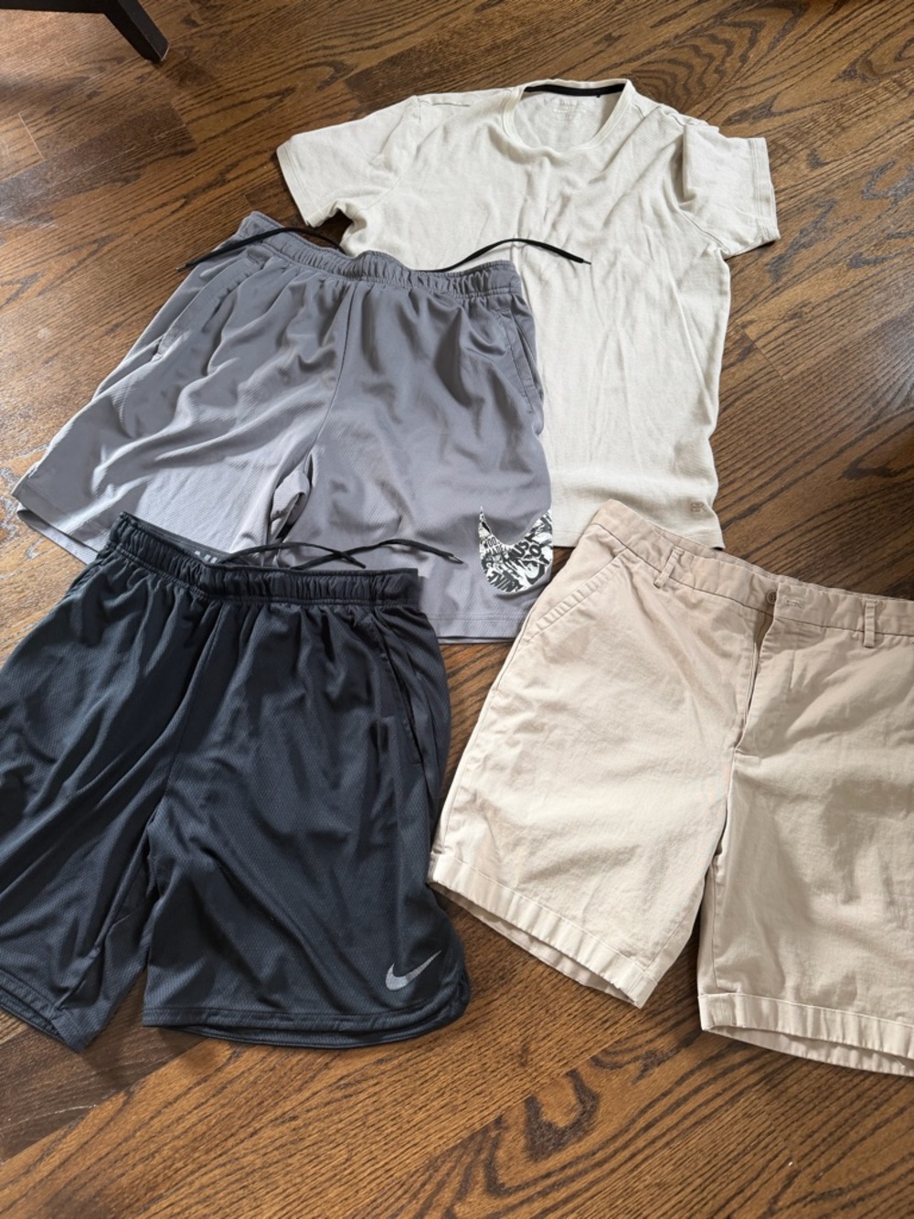 Nike Zara Banana Republic men’s summer clothes size Large